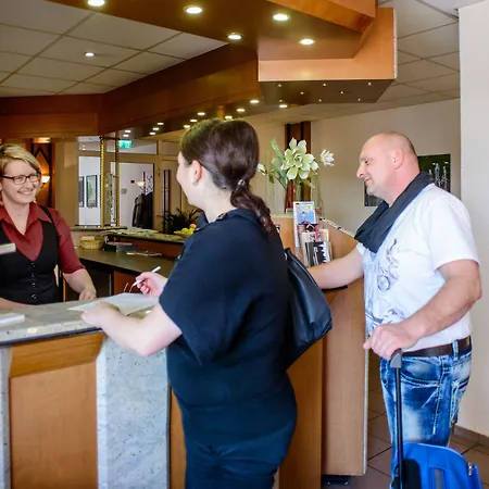 City 3* אשרסלבן