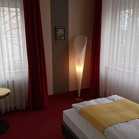 阿舍尔斯莱城市酒店 酒店 3*