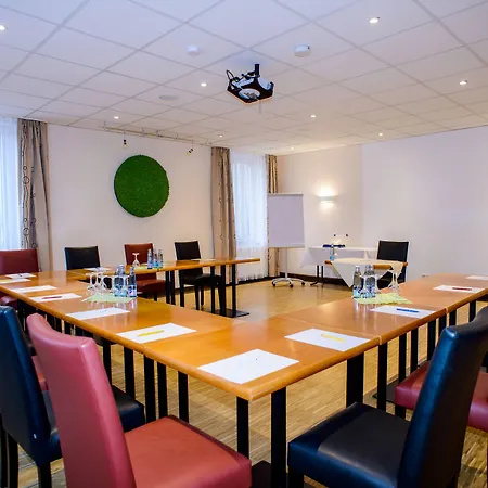 酒店 阿舍尔斯莱城市酒店 3*