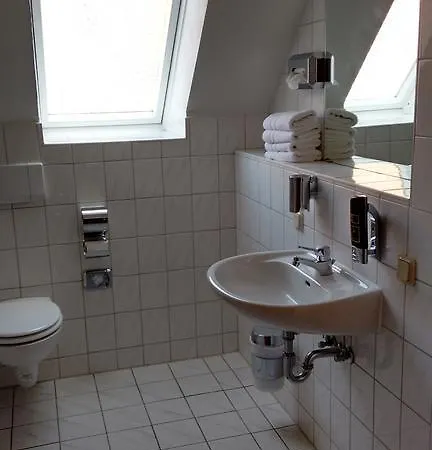 阿舍尔斯莱城市酒店 酒店